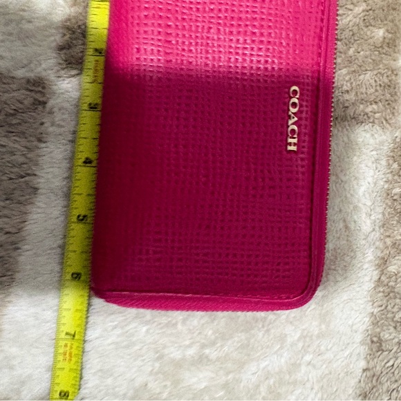 Coach Fuchsia Textured Wallet - Picture 2 of 8